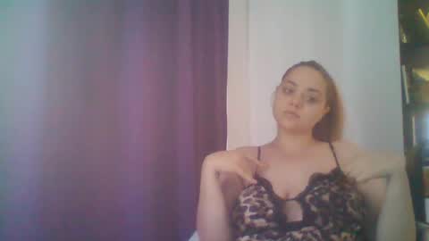 Snapshot of taylor_kaelia chatting on October 17, 2025, 10:40 am Taylor and Kaelia online show from October 17, 2025, 10:40 am