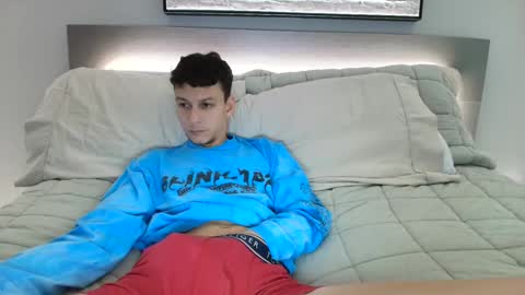 taylorcamz online show from September 16, 2025, 10:11 pm