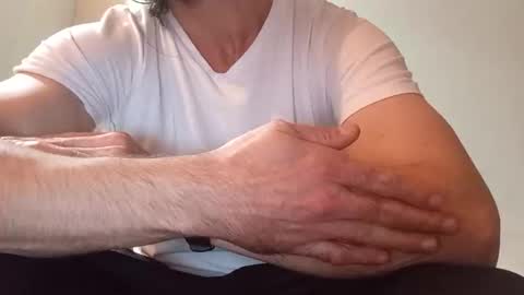 Taylor online show from October 5, 2025, 4:38 pm