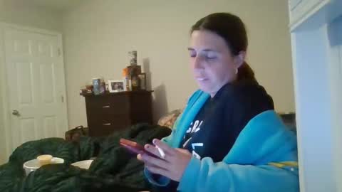 taylorslay online show from June 10, 2026, 2:01 am