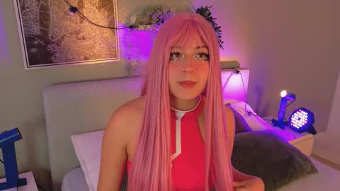 TAYLOR  online show from October 27, 2025, 12:53 pm