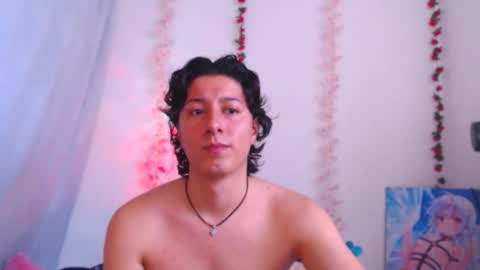 Taylorsweet1111 online show from April 12, 2026, 9:53 pm