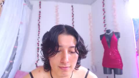 Taylorsweet1111 online show from June 5, 2026, 3:18 pm