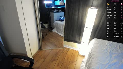 Taylor Tait online show from December 6, 2024, 7:23 pm