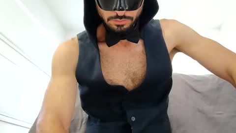 Snapshot of tayneuncutxxx chatting on November 4, 2025, 2:54 am Tayne online show from November 4, 2025, 2:54 am