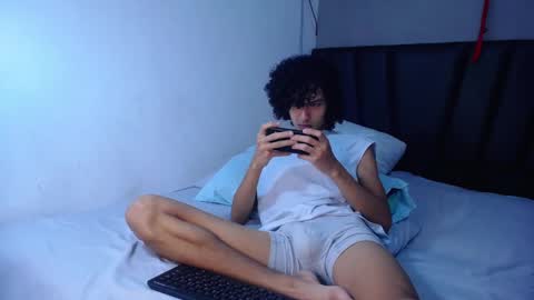 Tayron online show from January 19, 2026, 3:27 pm