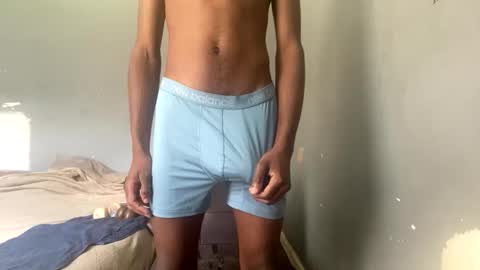 tayuan410277 online show from March 3, 2026, 6:03 pm