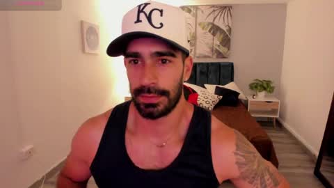 Snapshot of tbastian chatting on May 4, 2026, 8:38 pm BASTIAN online show from May 4, 2026, 8:38 pm