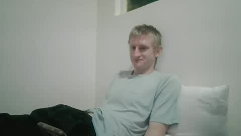 tcute0 online show from February 19, 2026, 10:06 pm