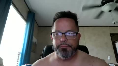 Snapshot of tdhawk87 chatting on May 5, 2026, 7:33 pm tdhawk87 online show from May 5, 2026, 7:33 pm
