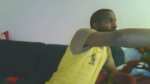 Snapshot of te3jani chatting on February 2, 2025, 3:10 am te3jani online show from February 2, 2025, 3:10 am