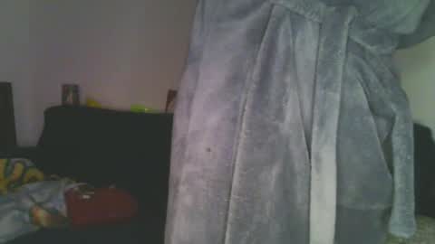 Snapshot of te3jani chatting on February 9, 2025, 8:22 am te3jani online show from February 9, 2025, 8:22 am