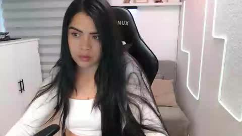 DYNAMITE DUO69 online show from February 3, 2026, 11:59 am