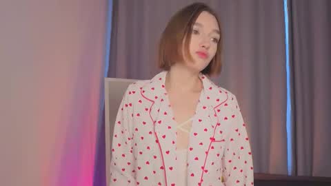 all me precious   online show from January 11, 2026, 5:01 am