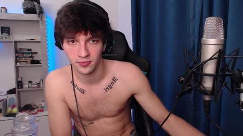 Snapshot of teddy_mode chatting on December 29, 2024, 9:30 pm Teddy online show from December 29, 2024, 9:30 pm