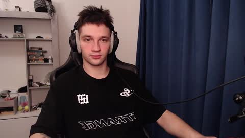 Snapshot of teddy_mode chatting on January 30, 2025, 6:43 pm Teddy online show from January 30, 2025, 6:43 pm