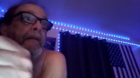 Snapshot of tedestep2 chatting on March 12, 2026, 10:43 am tedestep2 online show from March 12, 2026, 10:43 am