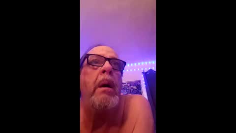 Snapshot of tedestep2 chatting on April 5, 2026, 6:49 pm tedestep2 online show from April 5, 2026, 6:49 pm