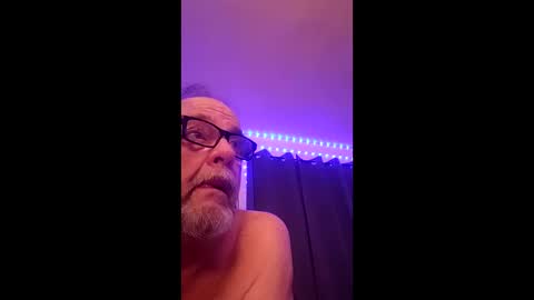 Snapshot of tedestep2 chatting on April 12, 2026, 9:58 am tedestep2 online show from April 12, 2026, 9:58 am