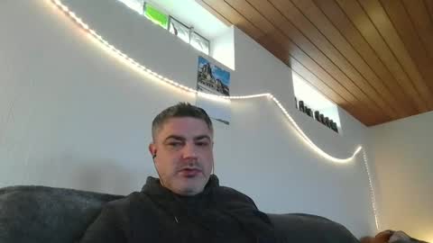 Peter online show from March 12, 2025, 10:26 am