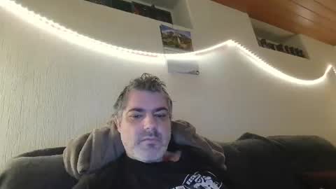 Peter online show from October 17, 2025, 11:40 pm