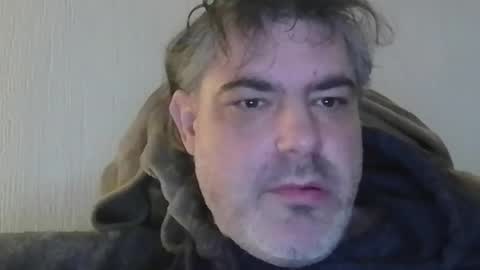 Snapshot of teeforyou chatting on May 2, 2026, 5:18 pm Peter online show from May 2, 2026, 5:18 pm