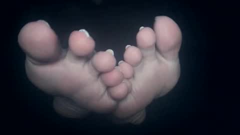 Snapshot of telegram1030 chatting on January 19, 2026, 5:22 am Viv West online show from January 19, 2026, 5:22 am