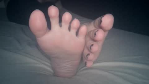 Snapshot of telegram1030 chatting on February 4, 2026, 4:40 am Viv West online show from February 4, 2026, 4:40 am