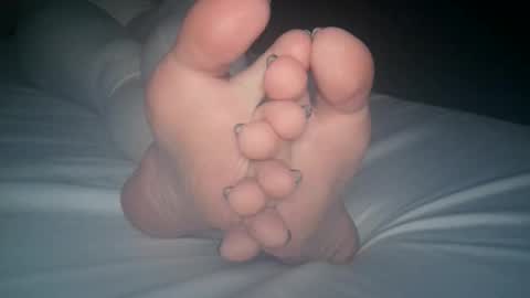 Snapshot of telegram1030 chatting on February 13, 2026, 3:35 am Viv West online show from February 13, 2026, 3:35 am