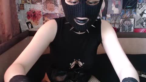 ruth online show from February 13, 2025, 12:00 pm