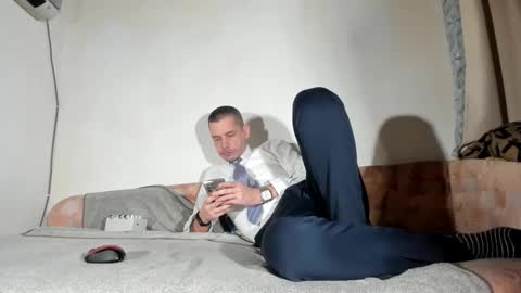 Virg Lszl online show from February 13, 2026, 12:23 pm