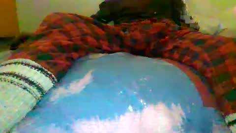 tellias online show from December 15, 2024, 8:58 pm