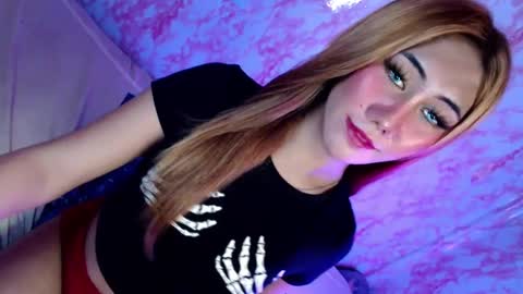 Im Dianna DONT FORGET TO FOLLOW ME   online show from January 7, 2025, 6:05 am