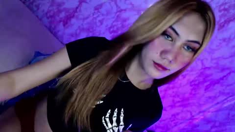 Im Dianna DONT FORGET TO FOLLOW ME   online show from January 8, 2025, 4:02 am