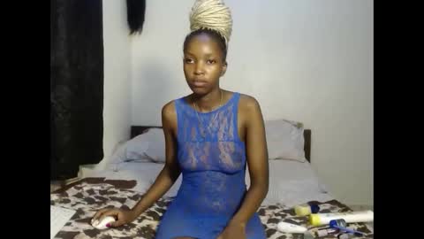 tempting_vibe online show from May 1, 2026, 5:17 pm