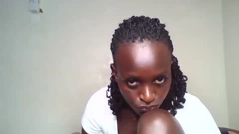 Tori online show from April 12, 2026, 11:21 pm