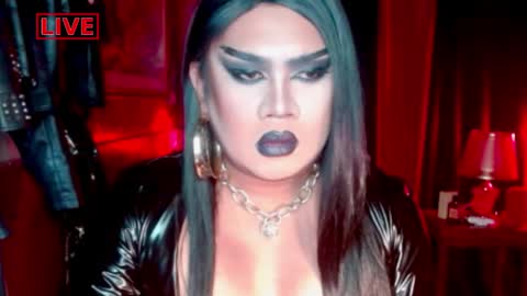 Snapshot of temptress_cocoxxx chatting on April 3, 2026, 10:41 pm Mistress Coco online show from April 3, 2026, 10:41 pm