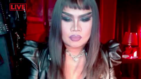 Snapshot of temptress_cocoxxx chatting on April 5, 2026, 3:20 pm Mistress Coco online show from April 5, 2026, 3:20 pm