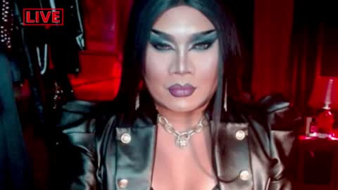 Snapshot of temptress_cocoxxx chatting on April 17, 2026, 9:12 am Mistress Coco online show from April 17, 2026, 9:12 am