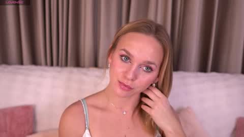 Ellis online show from December 21, 2025, 6:15 pm