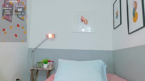 Tatiana online show from October 8, 2025, 12:25 pm