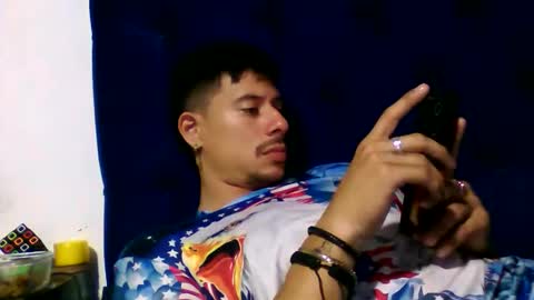 teoyes_ online show from December 21, 2025, 9:22 pm