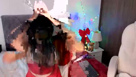 Snapshot of ternura_prohibida chatting on December 17, 2025, 5:08 pm Emily online show from December 17, 2025, 5:08 pm