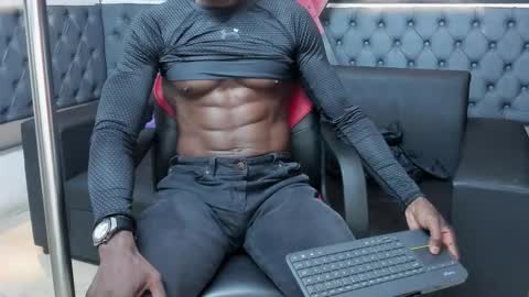 terranze_z online show from December 5, 2025, 9:00 pm