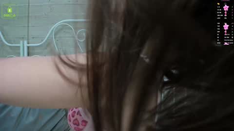 Snapshot of terryadorable chatting on December 4, 2024, 10:35 am Terry online show from December 4, 2024, 10:35 am