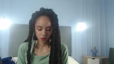 Terry  online show from December 22, 2025, 1:08 pm