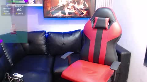 tessachains online show from December 15, 2025, 4:39 am