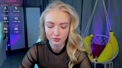 Snapshot of tessahamilton chatting on January 17, 2026, 9:36 am TessaHamilton online show from January 17, 2026, 9:36 am