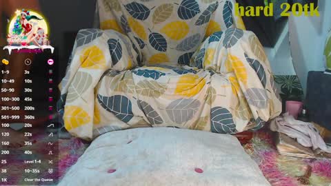 Snapshot of tessayleo_13 chatting on December 28, 2024, 3:47 am tessa y leo online show from December 28, 2024, 3:47 am