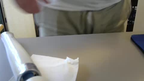 Snapshot of testechat chatting on January 12, 2025, 9:40 pm Test the Chat online show from January 12, 2025, 9:40 pm